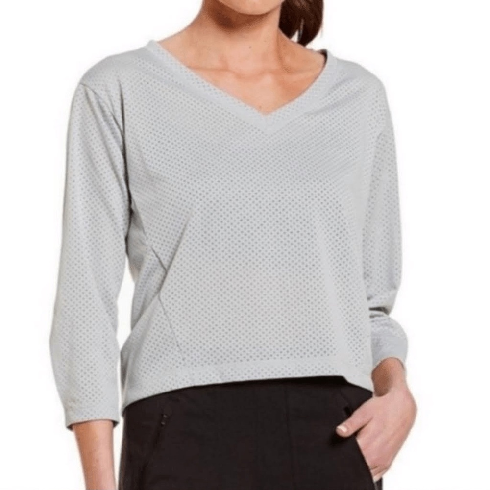 NWT The North Face Mesh Crop V Neck